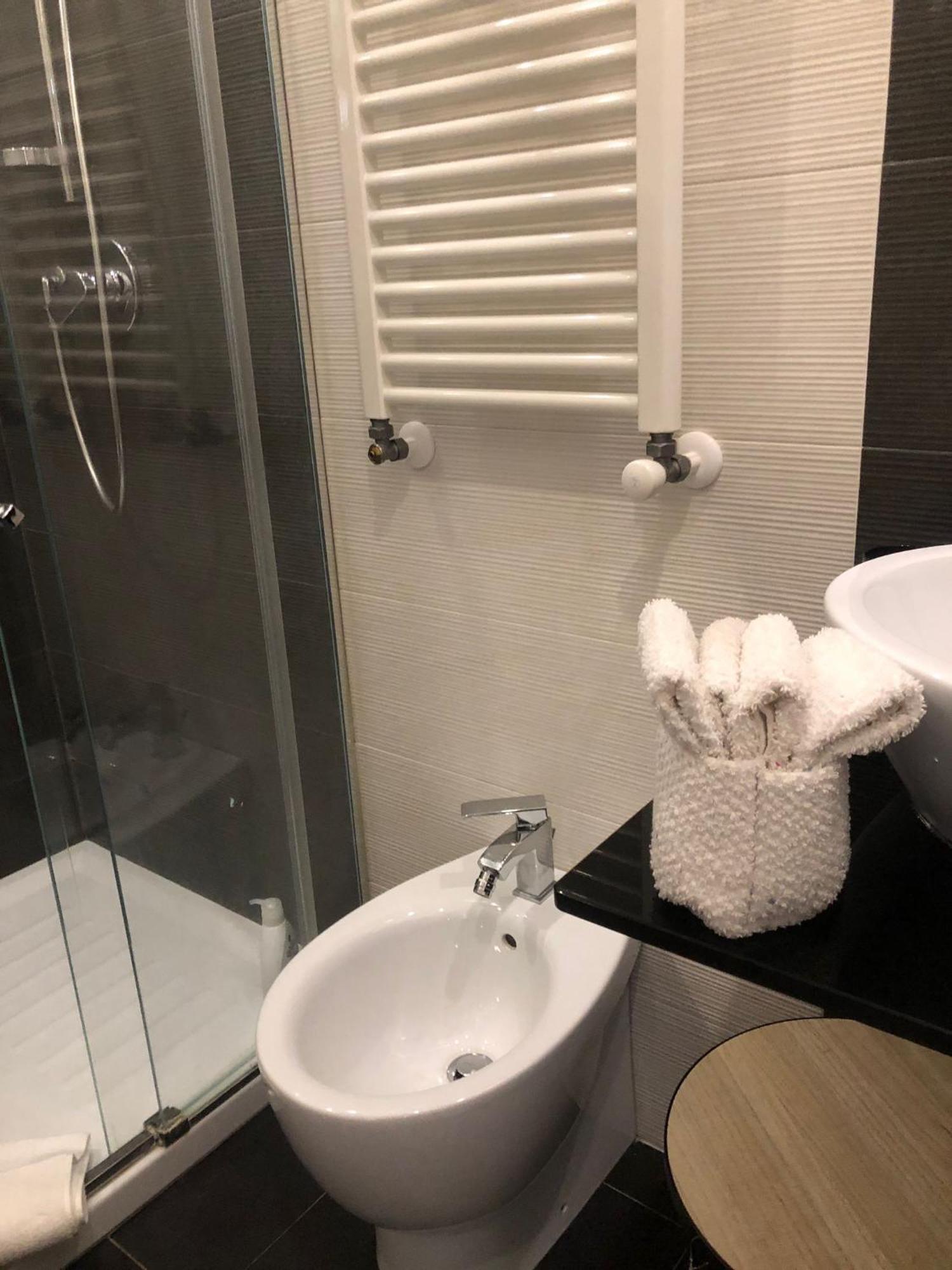 Room Mondello 5 Εξωτερικό φωτογραφία